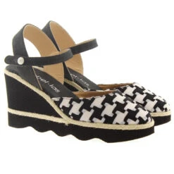 Alpargatas Cerradas Isabellas Dolly