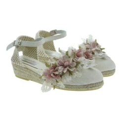 Alpargatas Comunión Flores Carrile 10038